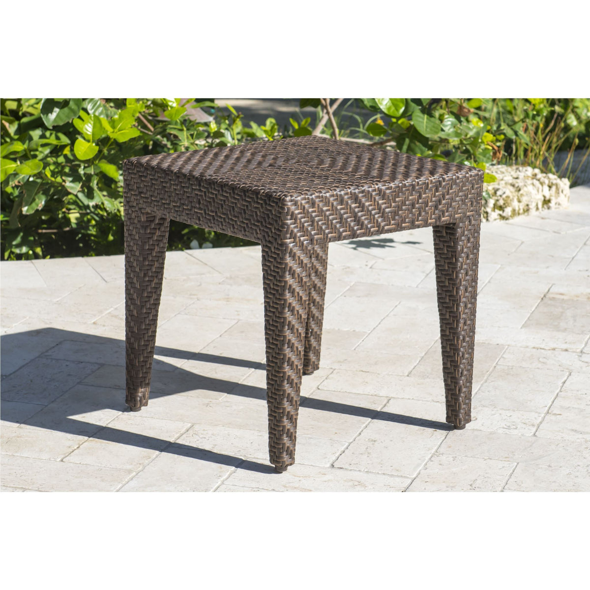 Panama Jack Oasis End Table w/glass PJO-2201-JBP-ET-GLASS - BetterPatio.com