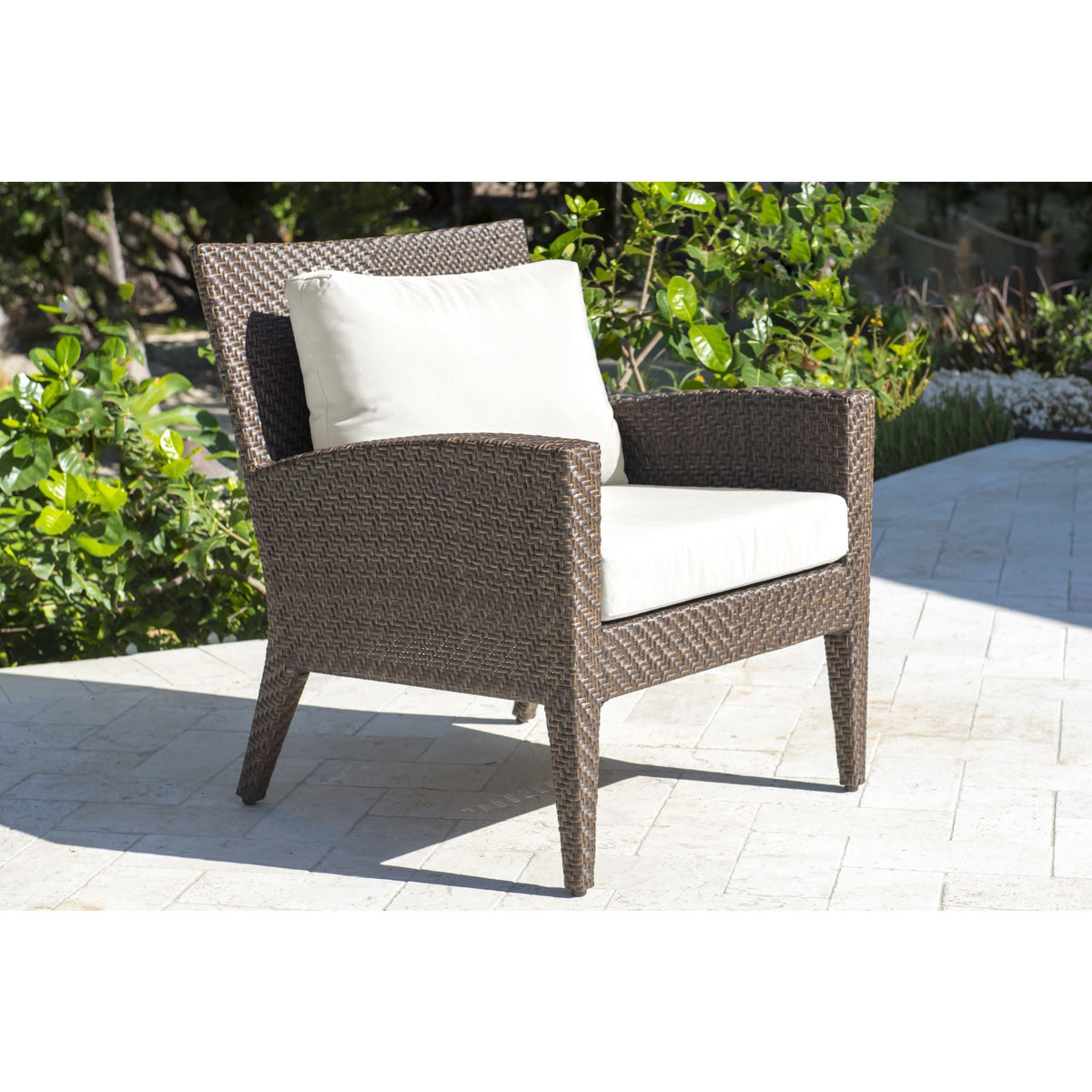 Panama Jack Oasis Lounge Chair w/cushion PJO-2201-JBP-LC - BetterPatio.com