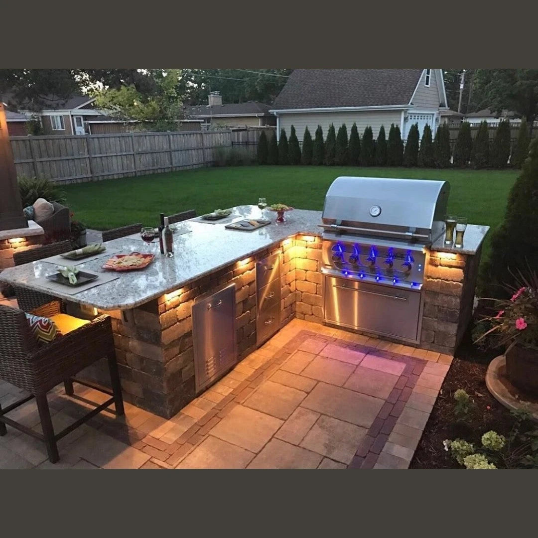 Summerset Sizzler 26 SIZ26 - Elegant granite countertop moody accent lighting evening outdoor