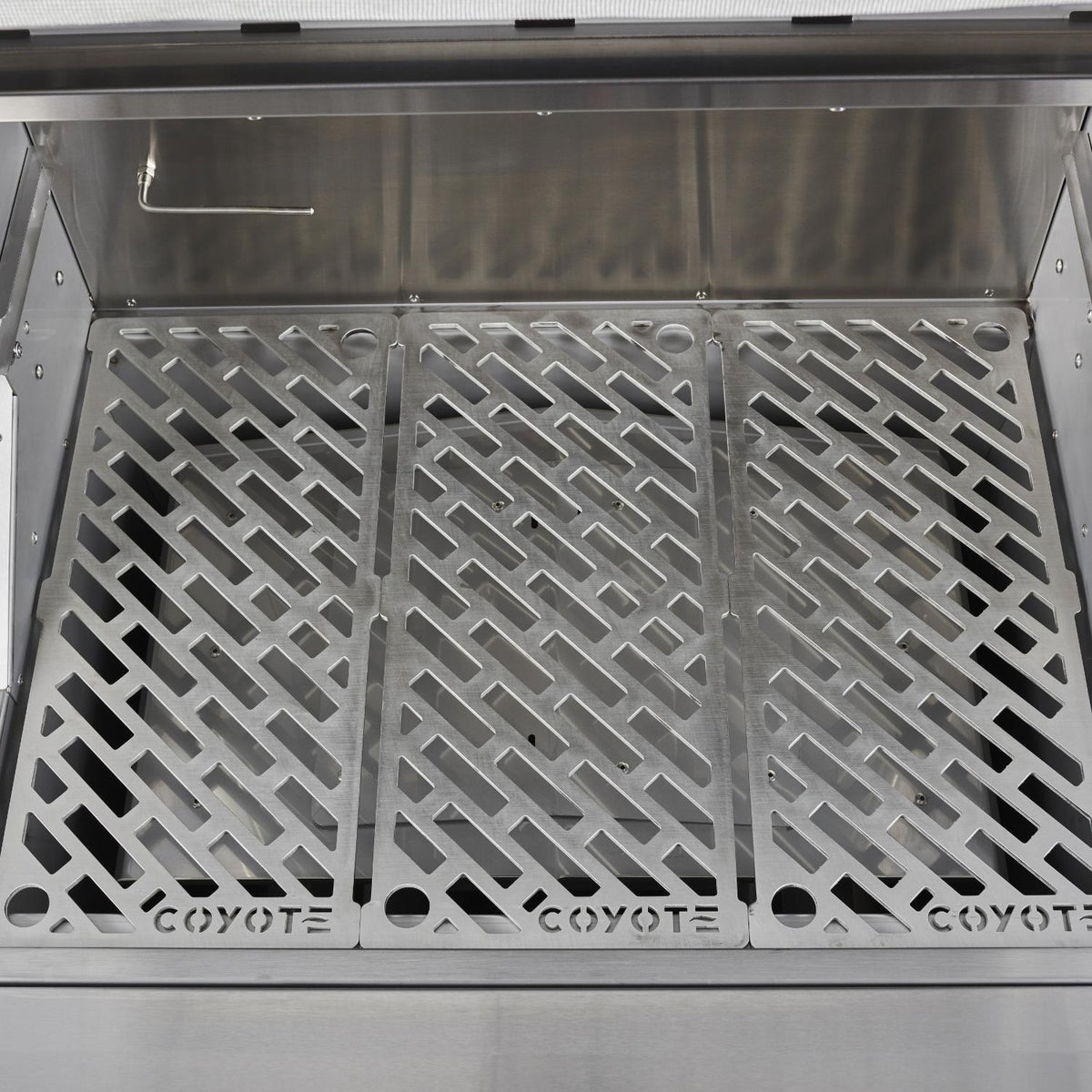 Coyote 28 inch Freestanding Pellet Grill with Cart - BetterPatio.com