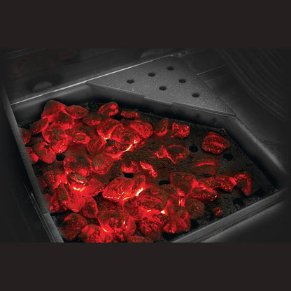 Napoleon PHANTOM ROGUE SE 425 RSIB - Optional cast iron smoker tray