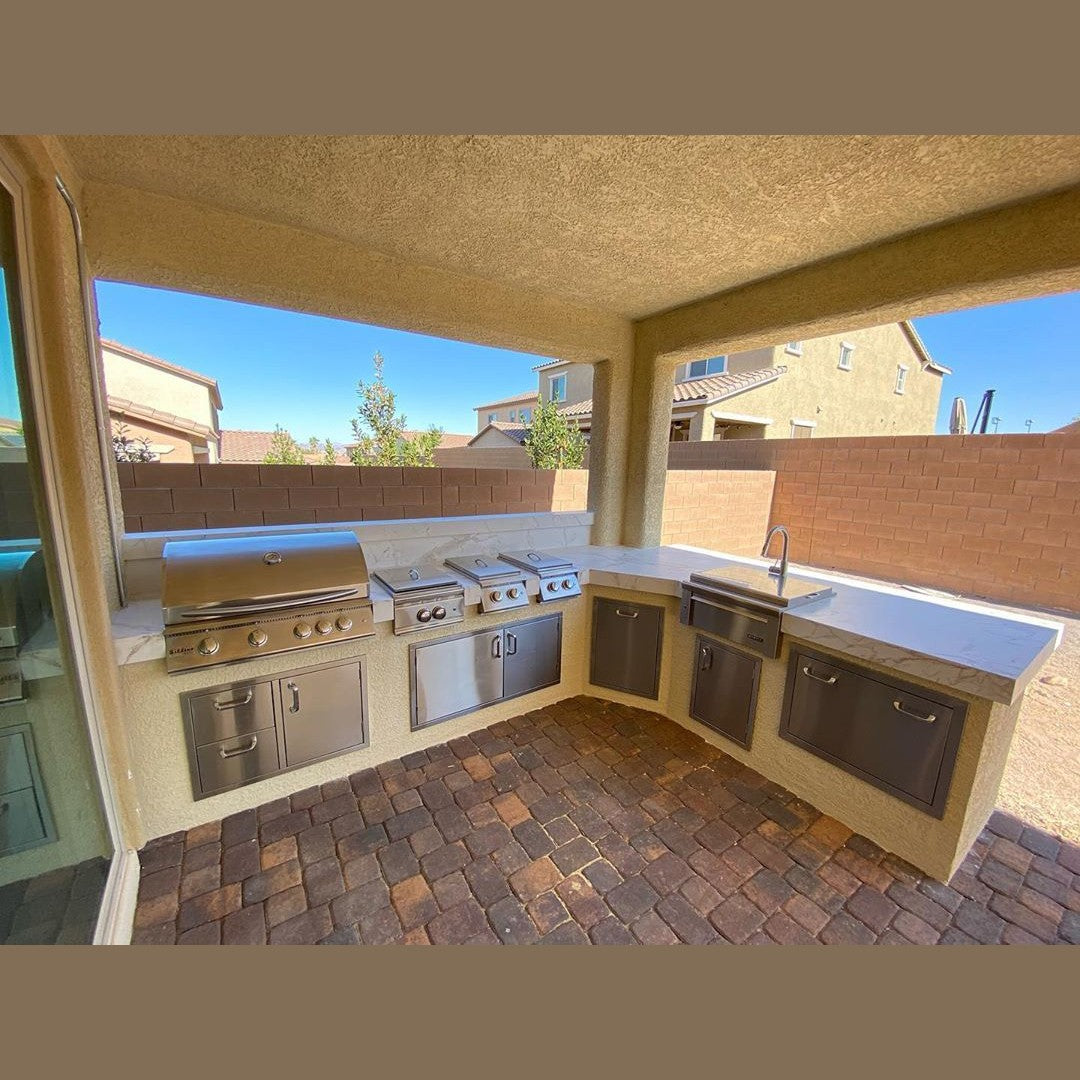 Summerset Sizzler 26 SIZ26 - Glass sliding walls dekton countertops outdoor kitchen Nevada