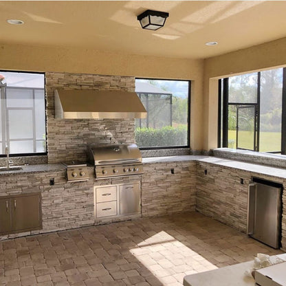 Summerset Sizzler 32 SIZ32 - Rustic gourmet kitchen sunroom outdoor living sunny Florida