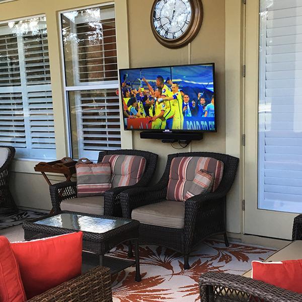 MirageVision TV Silver Series 65" - side view